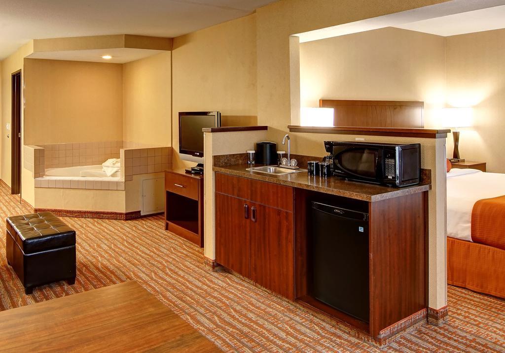 Phoenix Inn Suites Albany Eksteriør billede